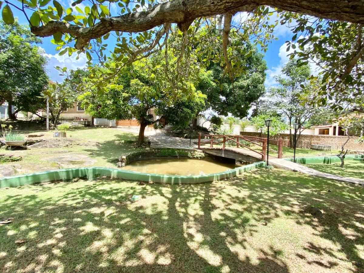 Cores Do Cerrado - Chales E Suites Goiás Exteriör bild