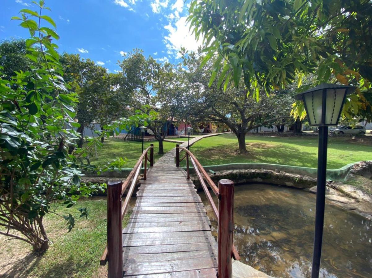 Cores Do Cerrado - Chales E Suites Goiás Exteriör bild